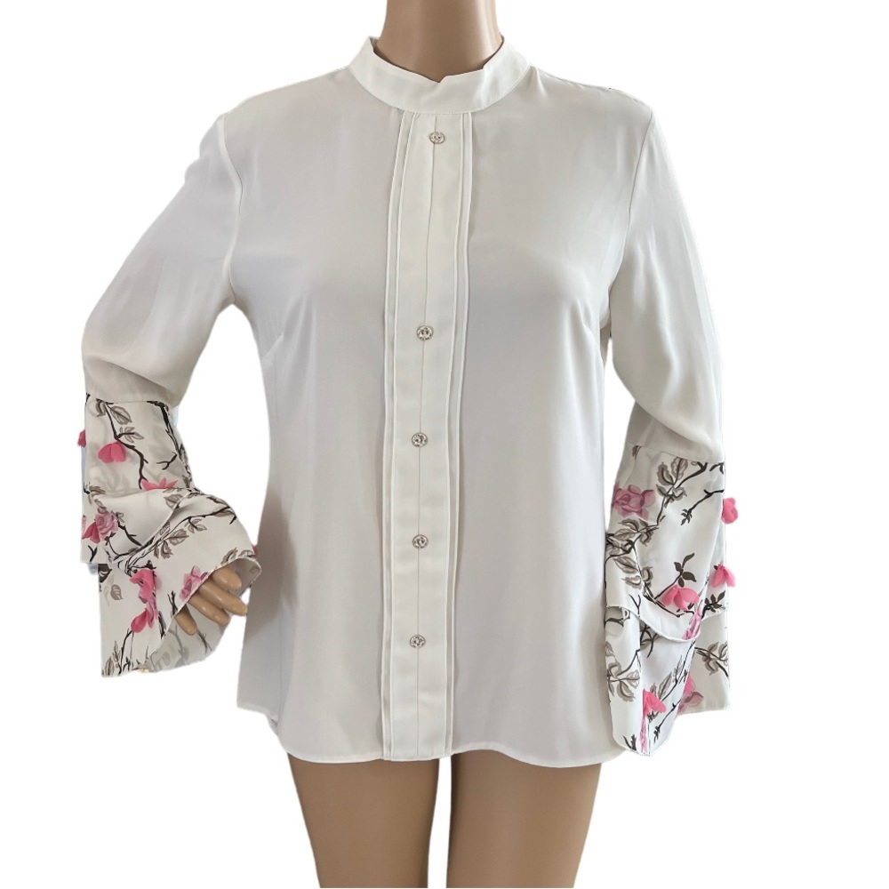 Nominal Women’s Ruffled Floral Appliqué Blouse